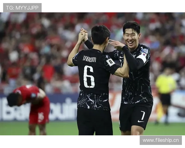 孙兴慜家冰箱里只放蛋白粉和矿泉水？